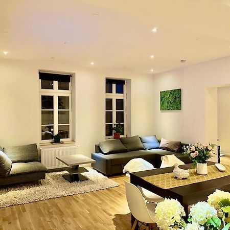 Wohnung Am Schloss 2 - Bestes Apartment In 바일부르크 외부 사진